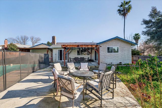 6500 Cookson Ct, Fair Oaks, CA 95628