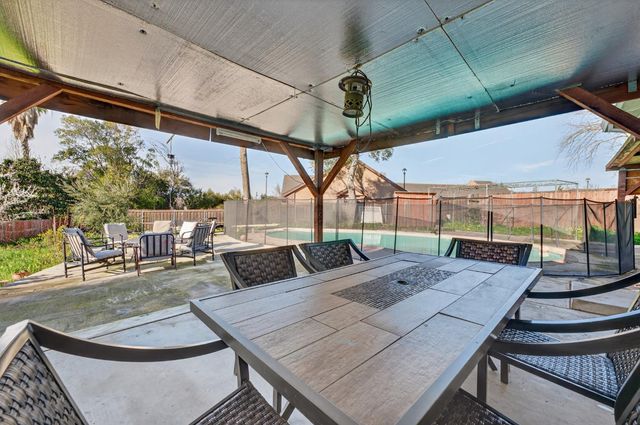 6500 Cookson Ct, Fair Oaks, CA 95628