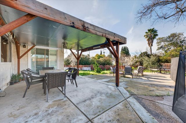 6500 Cookson Ct, Fair Oaks, CA 95628