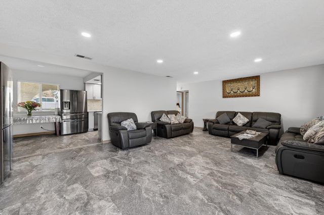 6500 Cookson Ct, Fair Oaks, CA 95628