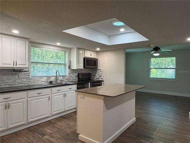 14715 BAYONNE ROAD, Orlando, FL 32832