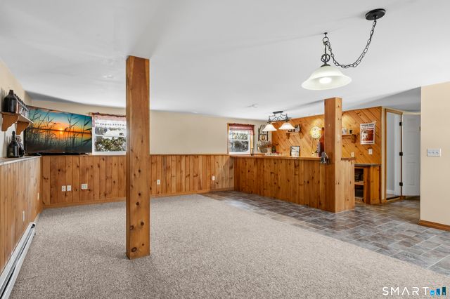 23 Versailles Road, Lisbon, CT 06351