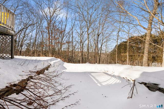 23 Versailles Road, Lisbon, CT 06351