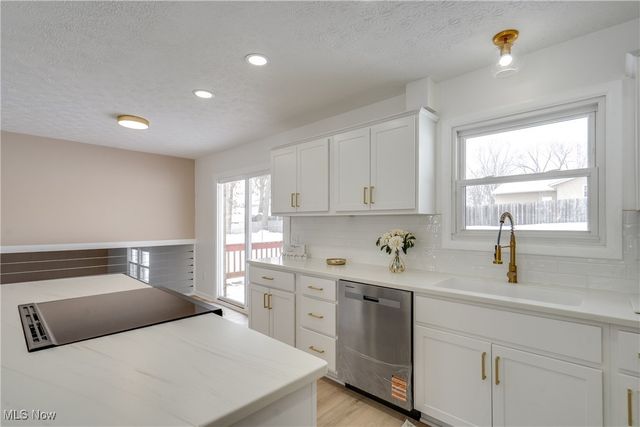 619 Canford Avenue NW, Massillon, OH 44646