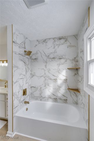 619 Canford Avenue NW, Massillon, OH 44646