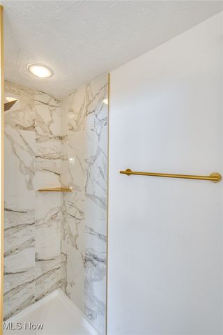 619 Canford Avenue NW, Massillon, OH 44646