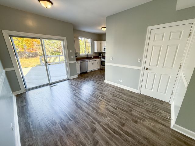 1629 Silver Springs Court, Aurora, IL 60504