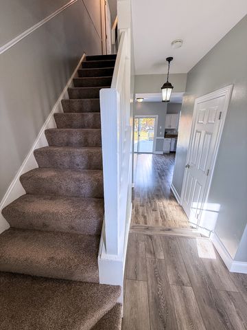 1629 Silver Springs Court, Aurora, IL 60504