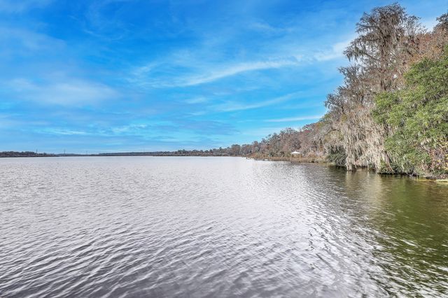 1045 Old Cypress Run, Hanahan, SC 29410