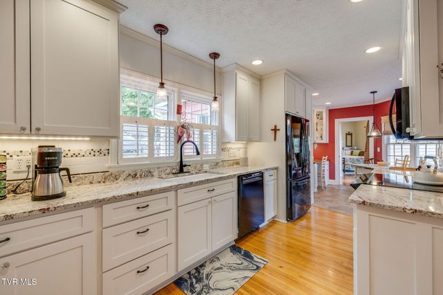 3557 Crest Road, Kingsport, TN 37664
