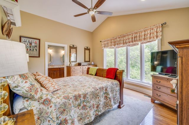 3557 Crest Road, Kingsport, TN 37664