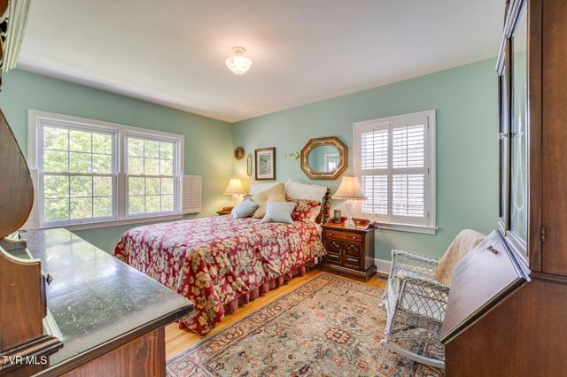 3557 Crest Road, Kingsport, TN 37664