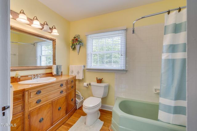 3557 Crest Road, Kingsport, TN 37664