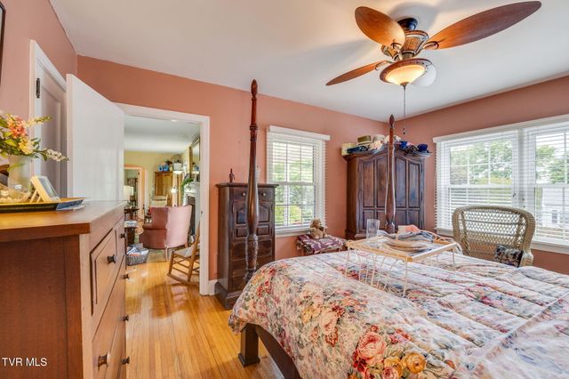 3557 Crest Road, Kingsport, TN 37664