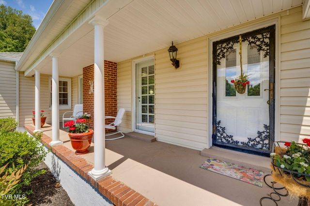 3557 Crest Road, Kingsport, TN 37664
