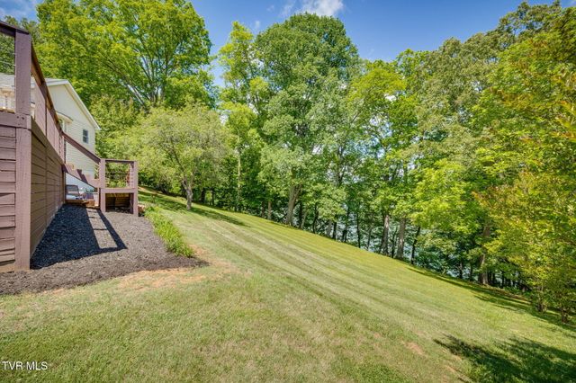 3557 Crest Road, Kingsport, TN 37664