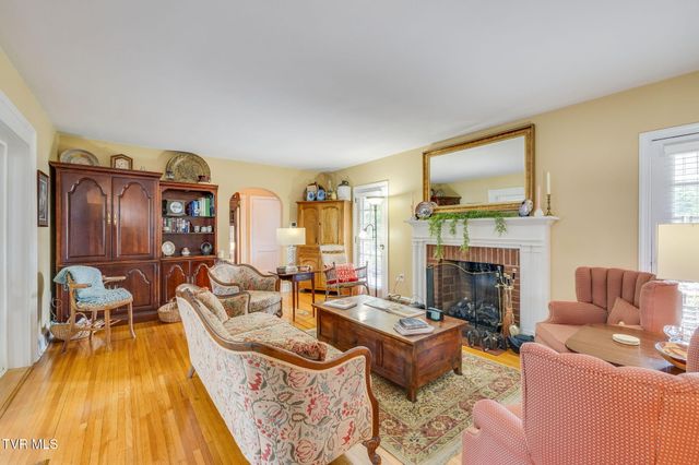 3557 Crest Road, Kingsport, TN 37664