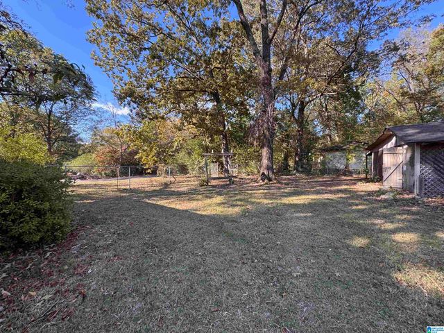 1709 3RD STREET, Center Point, AL 35215