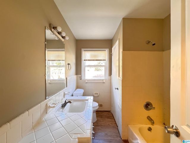 1709 3RD STREET, Center Point, AL 35215