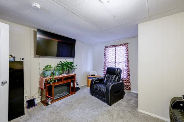 1309 E 9th, Winfield, KS 67156