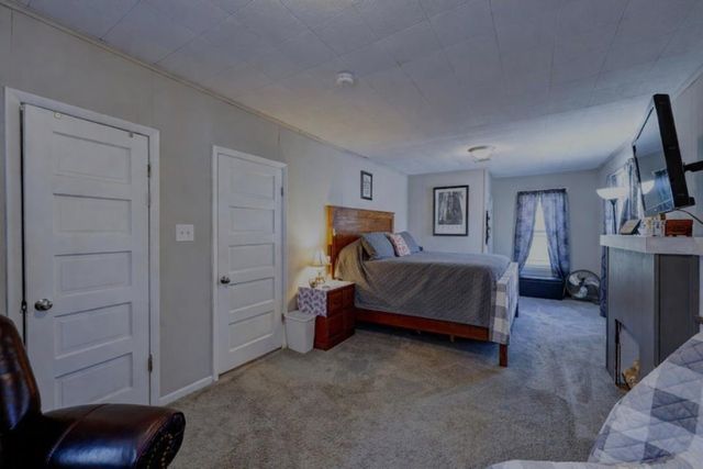 1309 E 9th, Winfield, KS 67156