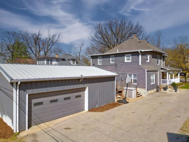 1309 E 9th, Winfield, KS 67156