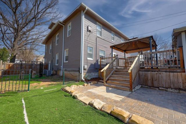 1309 E 9th, Winfield, KS 67156