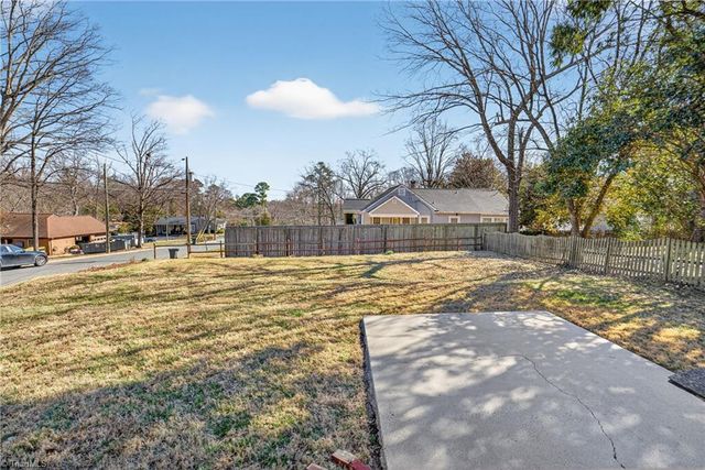 401 Ridgecrest Road, Asheboro, NC 27203