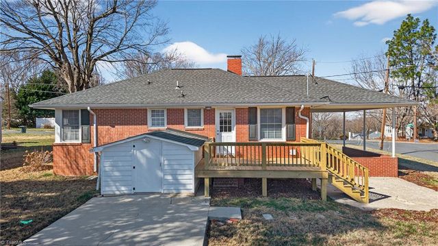 401 Ridgecrest Road, Asheboro, NC 27203