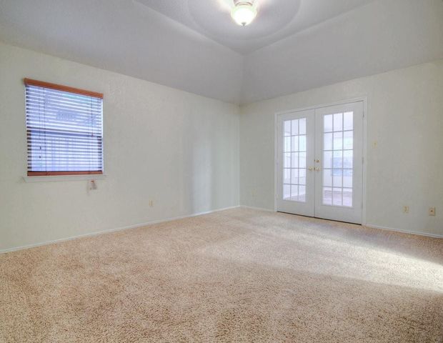 729 Shade Tree DR, Austin, TX 78748