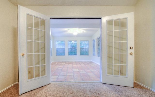 729 Shade Tree DR, Austin, TX 78748