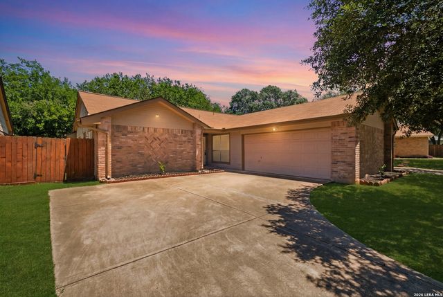 6312 SHADY GRN, San Antonio, TX 78250