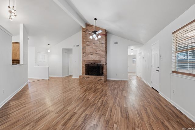 6312 SHADY GRN, San Antonio, TX 78250
