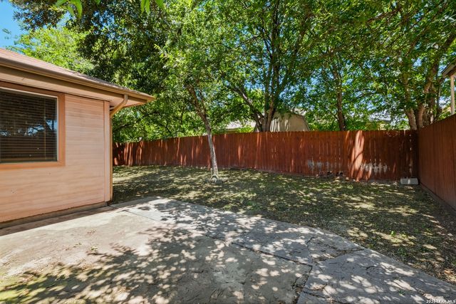 6312 SHADY GRN, San Antonio, TX 78250