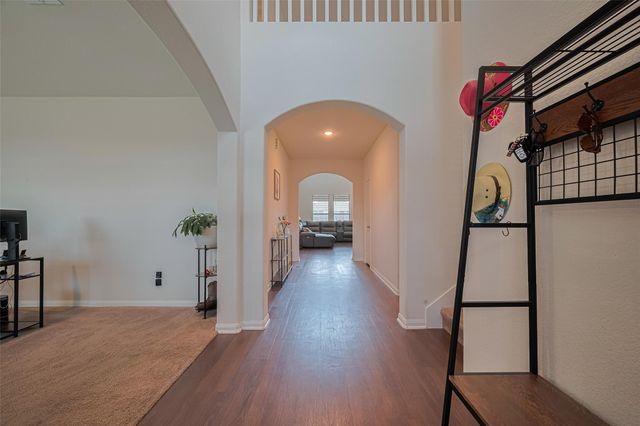 308 Morning Dove Trail, Sealy, TX 77474