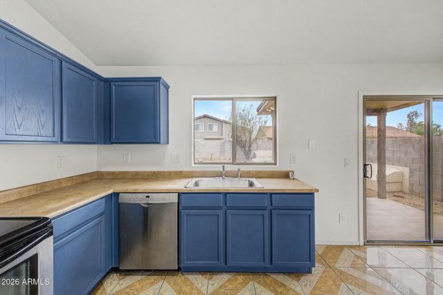5413 W JESSICA Lane, Laveen, AZ 85339