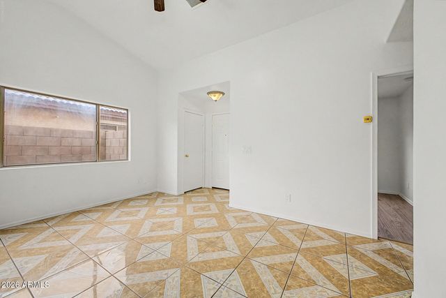 5413 W JESSICA Lane, Laveen, AZ 85339