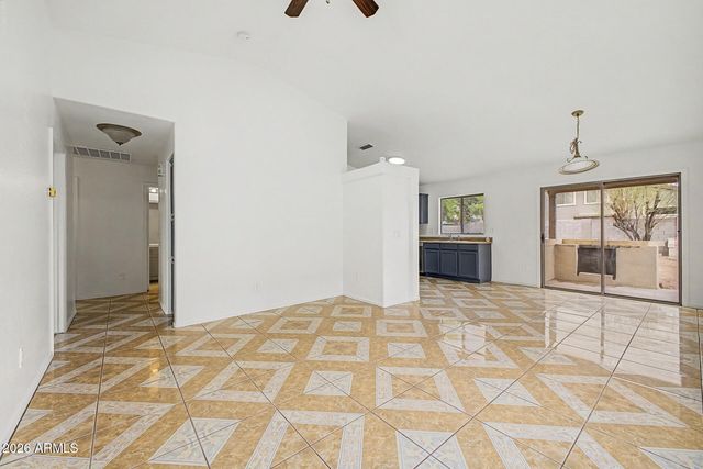 5413 W JESSICA Lane, Laveen, AZ 85339