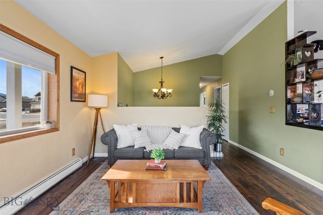 616 Comet Boulevard, Livingston, MT 59047