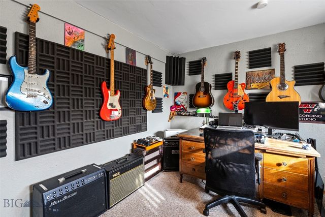 616 Comet Boulevard, Livingston, MT 59047