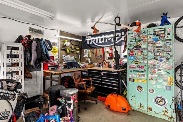 616 Comet Boulevard, Livingston, MT 59047