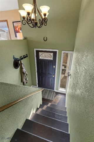 616 Comet Boulevard, Livingston, MT 59047