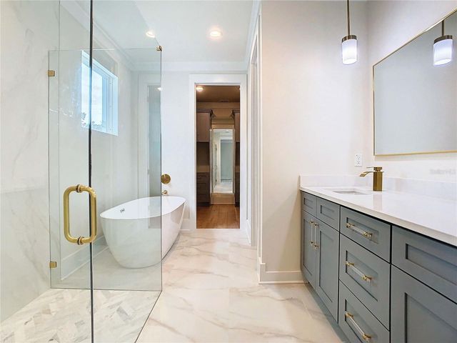 2345 BAHIA VISTA STREET, Sarasota, FL 34239