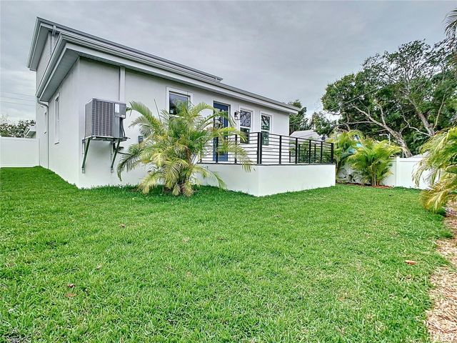2345 BAHIA VISTA STREET, Sarasota, FL 34239