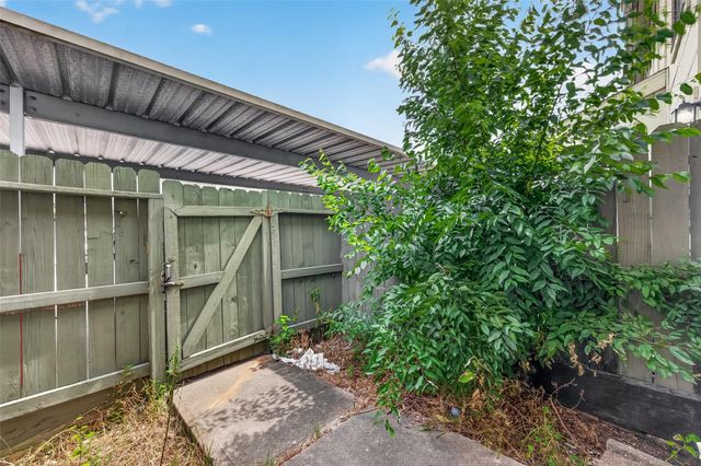 12656 Windsor Village Drive 2656, Houston, TX 77071