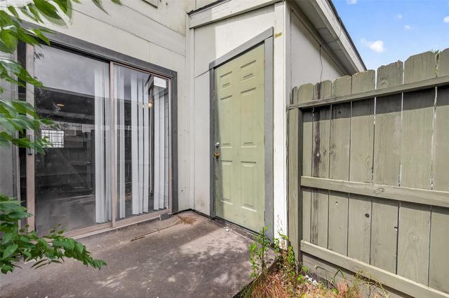 12656 Windsor Village Drive 2656, Houston, TX 77071
