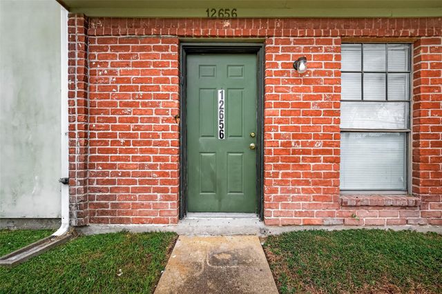 12656 Windsor Village Drive 2656, Houston, TX 77071