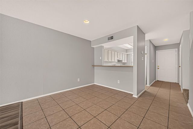 12656 Windsor Village Drive 2656, Houston, TX 77071