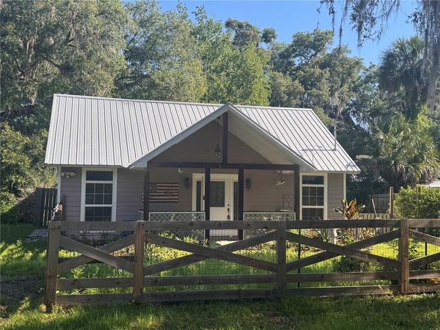 103 GROVE STREET, Melrose, FL 32666