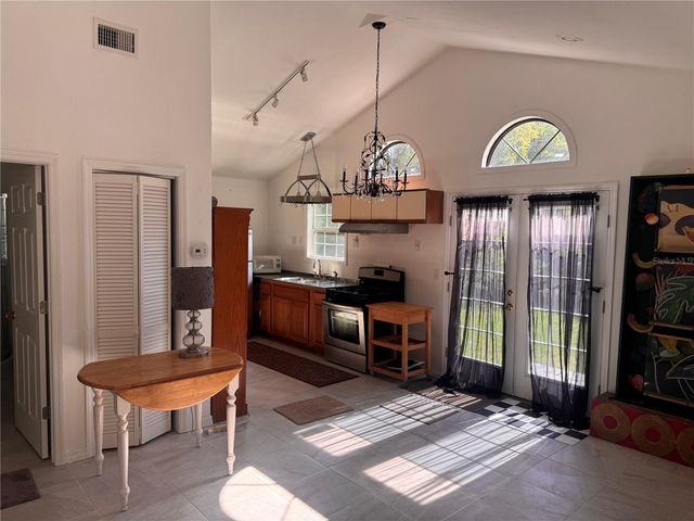 103 GROVE STREET, Melrose, FL 32666